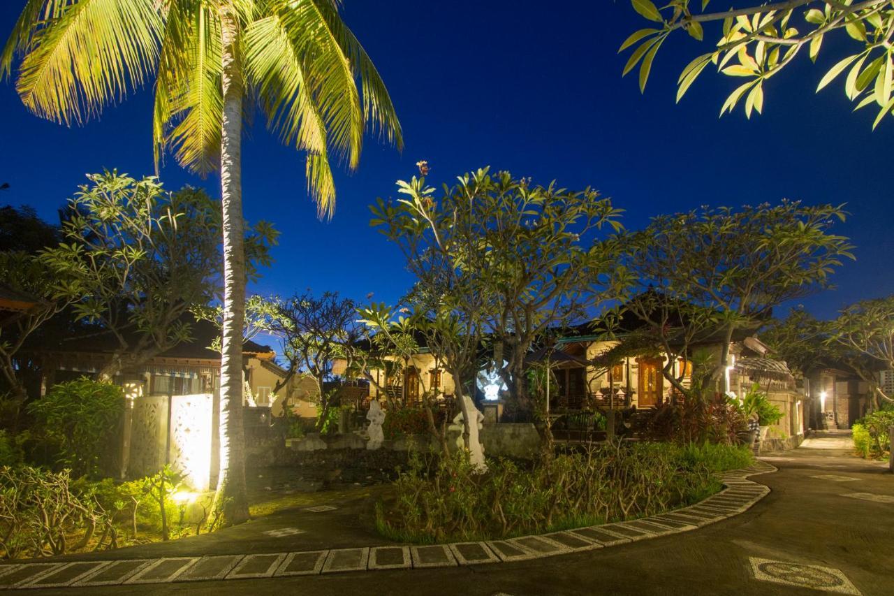 Bali Taman Beach Resort & Spa Lovina Pabean Buleleng Kültér fotó