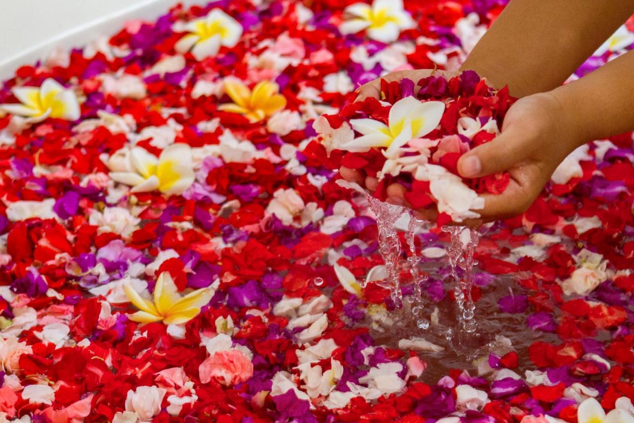 Bali Taman Beach Resort & Spa Lovina Pabean Buleleng Kültér fotó