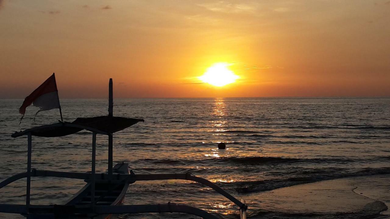 Bali Taman Beach Resort & Spa Lovina Pabean Buleleng Kültér fotó